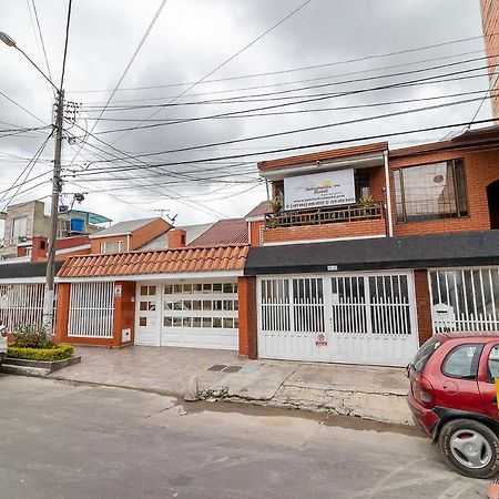 Hotel Nabusimake Modelia Bogota Buitenkant foto